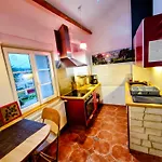 3 Gites- Le Roosevelt, Cote 204, Cote 204 Bis * Шато-Тьерри