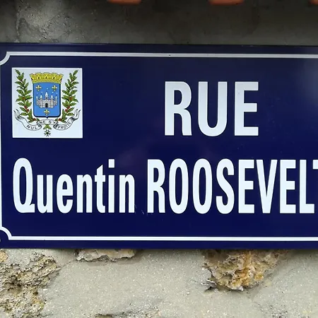 3 Gites- Le Roosevelt, Cote 204, Cote 204 Bis *