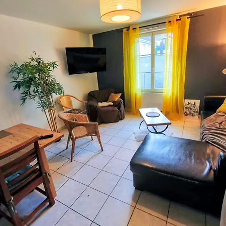 3 Gites- Le Roosevelt, Cote 204, Cote 204 Bis Шато-Тьерри